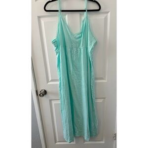 NWT - Avenue - Lace Trim Sleep Maxi Dress - mint - size 26/28